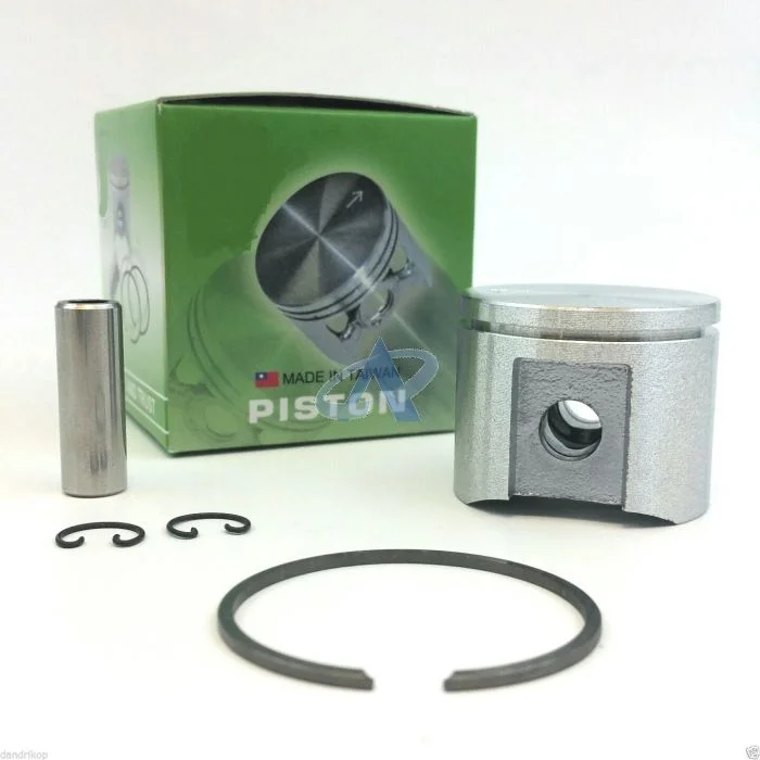 Pistone per MAKITA DCS400, DCS401, DCS410, DCS411, DE4040, MDE400 [028132110]